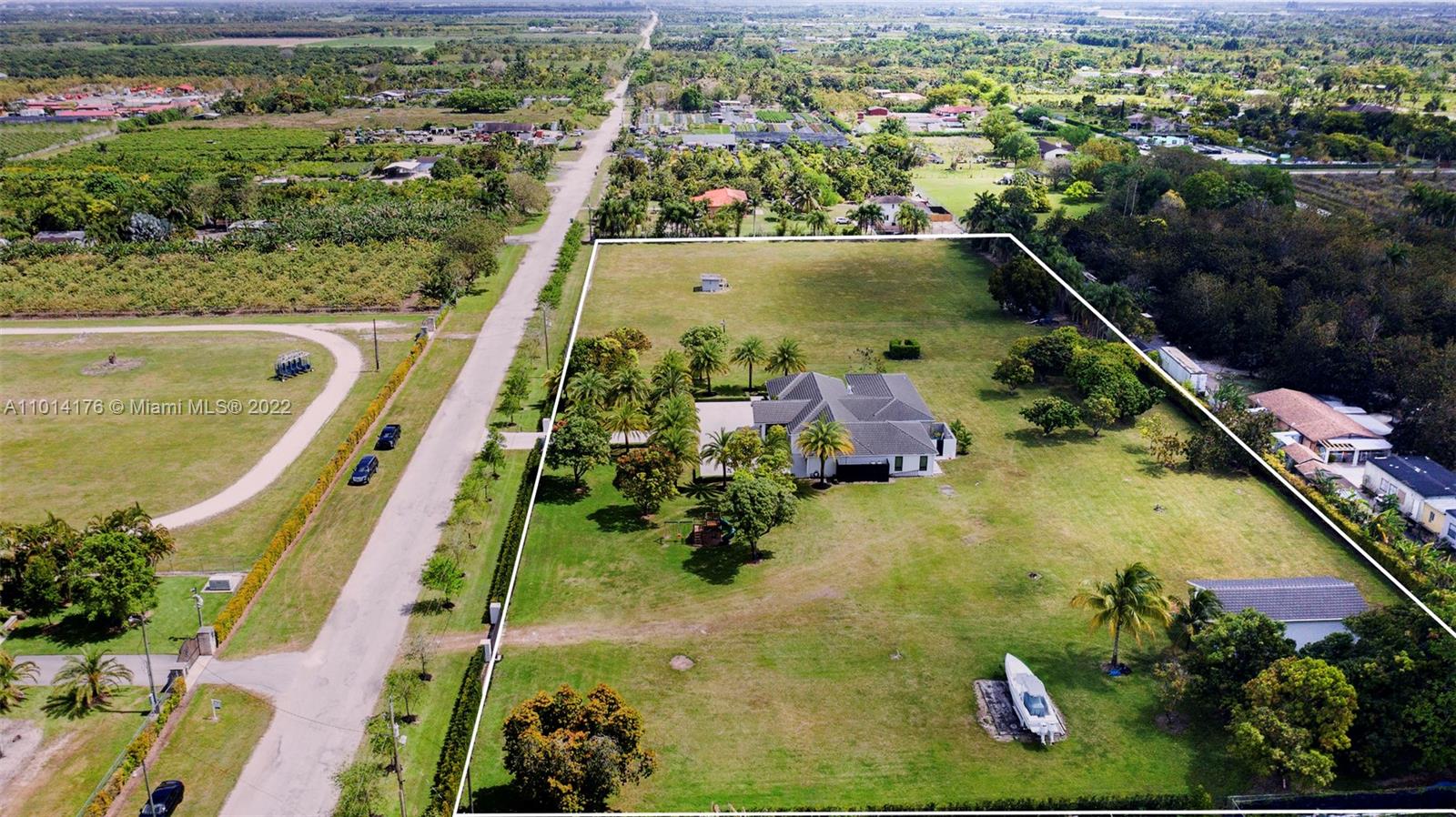 19450 SW 184th St