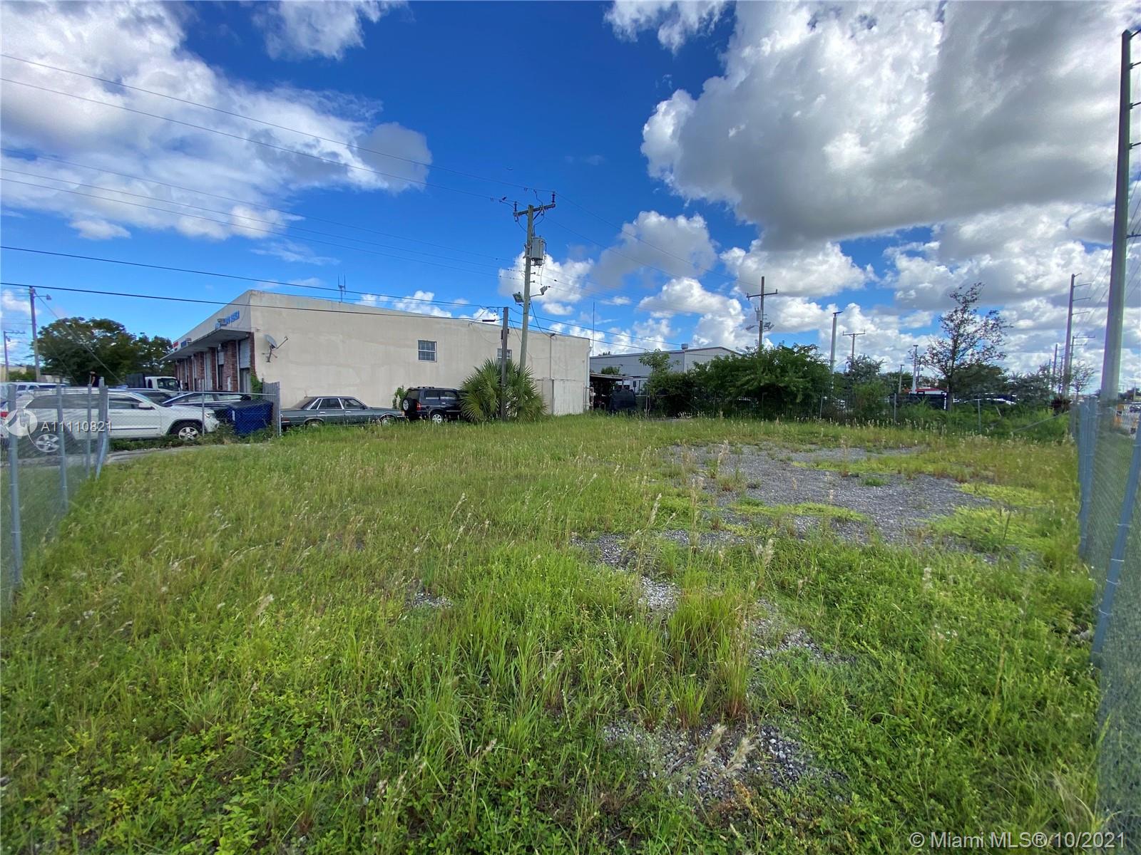 2301 S State Road 7 Rd
