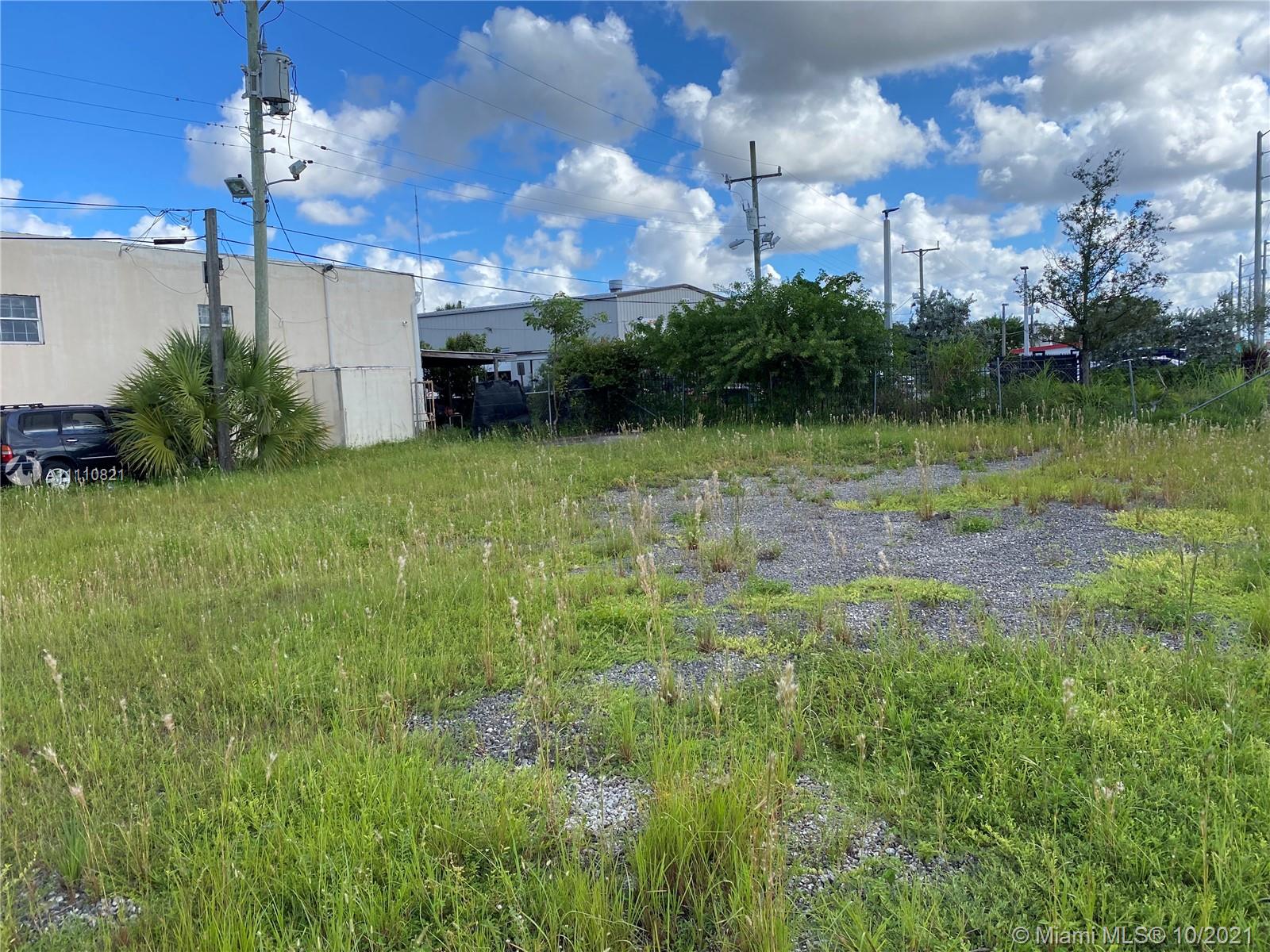 2301 S State Road 7 Rd