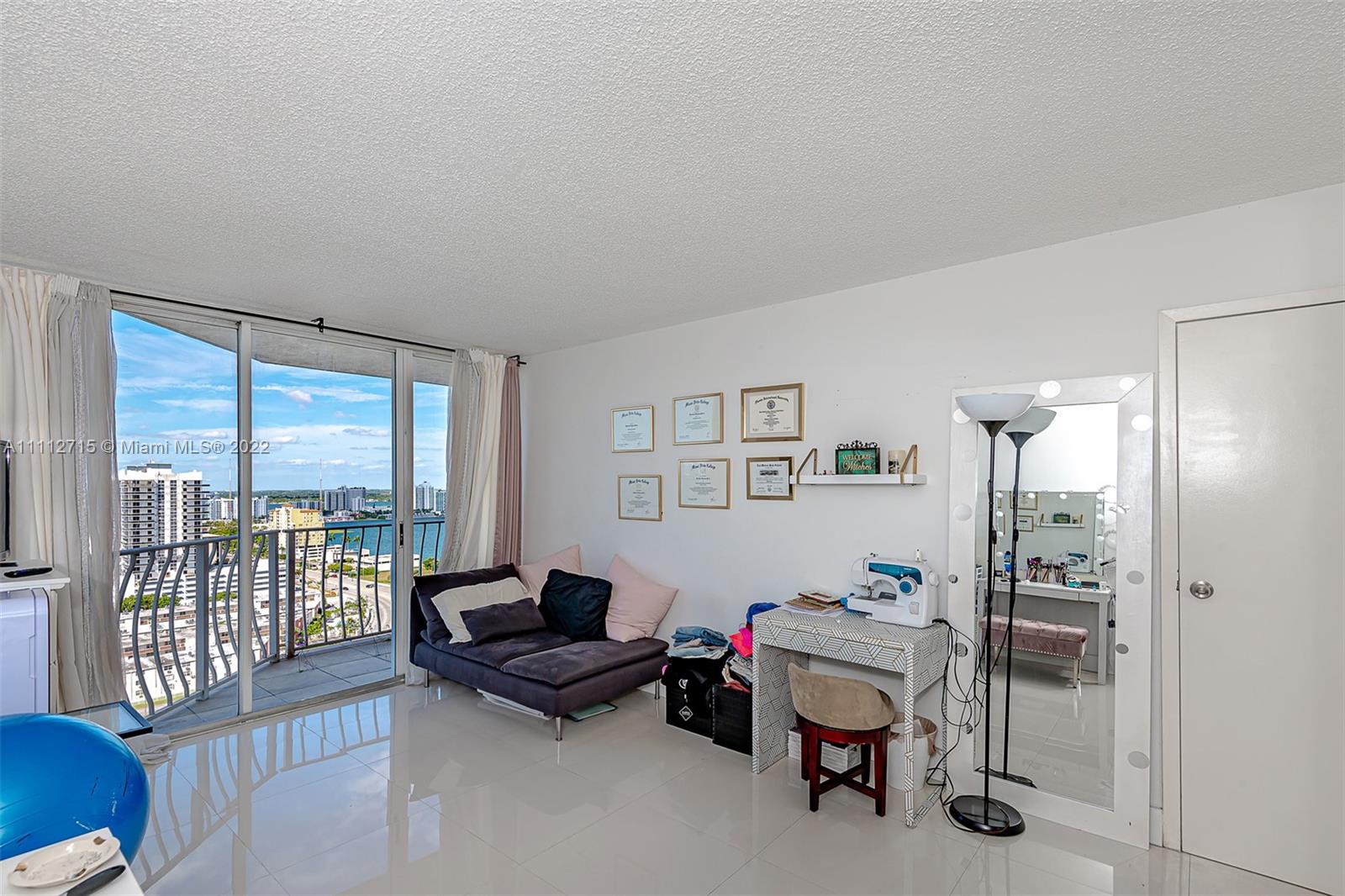 7601 E Treasure Dr Unit: 2302