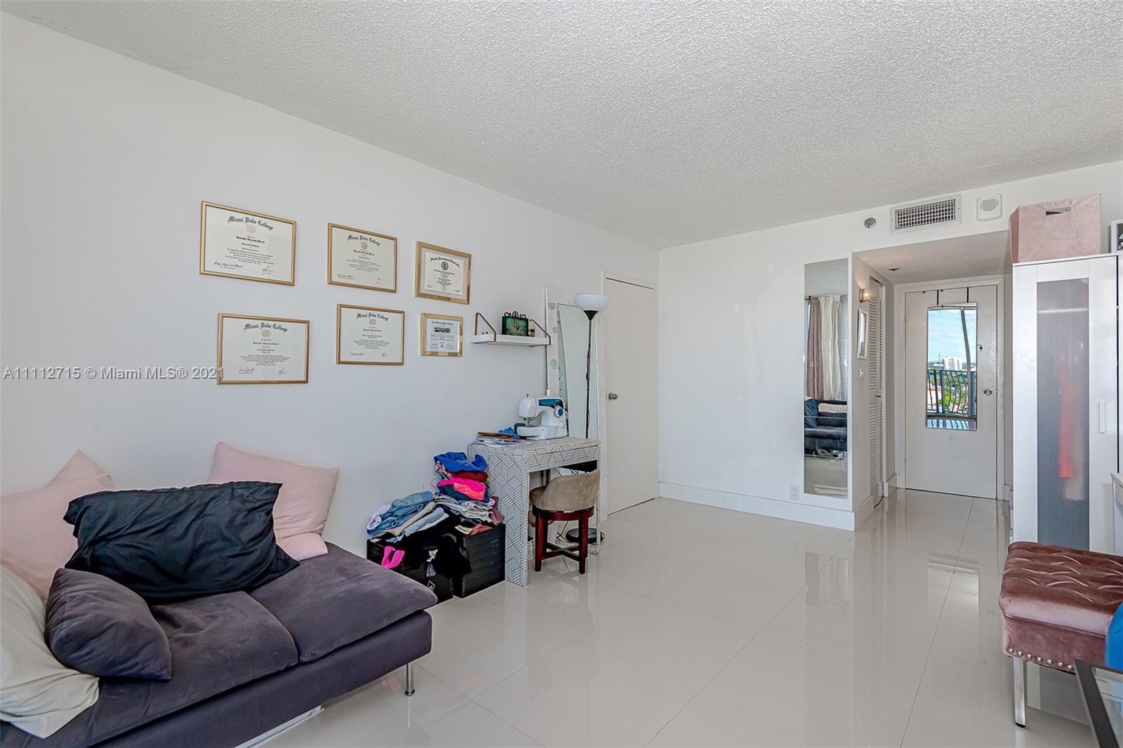 7601 E Treasure Dr Unit: 2302