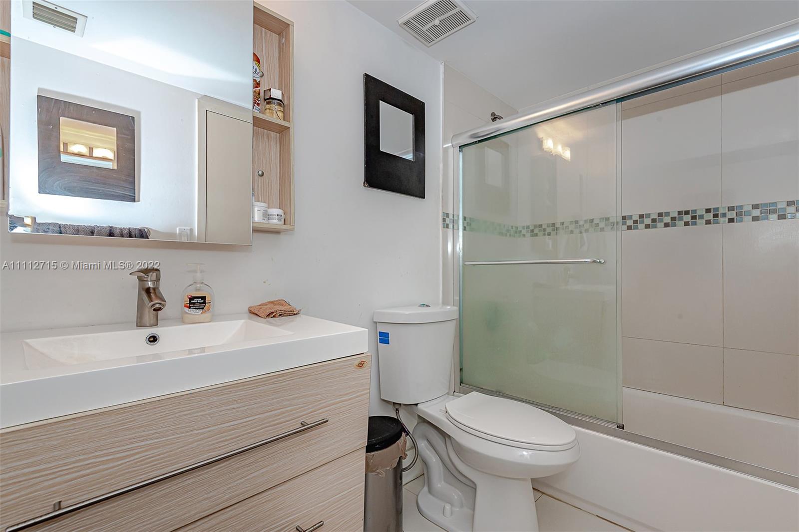 7601 E Treasure Dr Unit: 2302