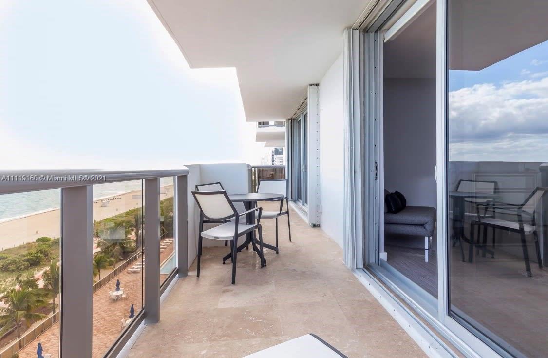 6039 Collins Ave Unit: 817