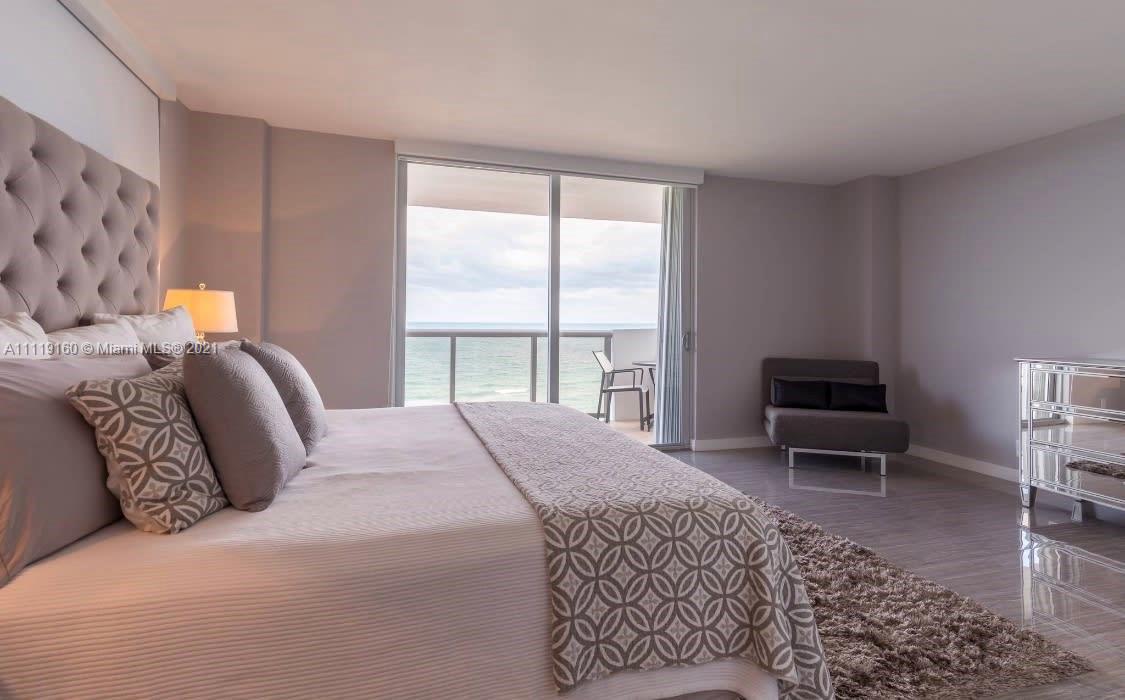 6039 Collins Ave Unit: 817