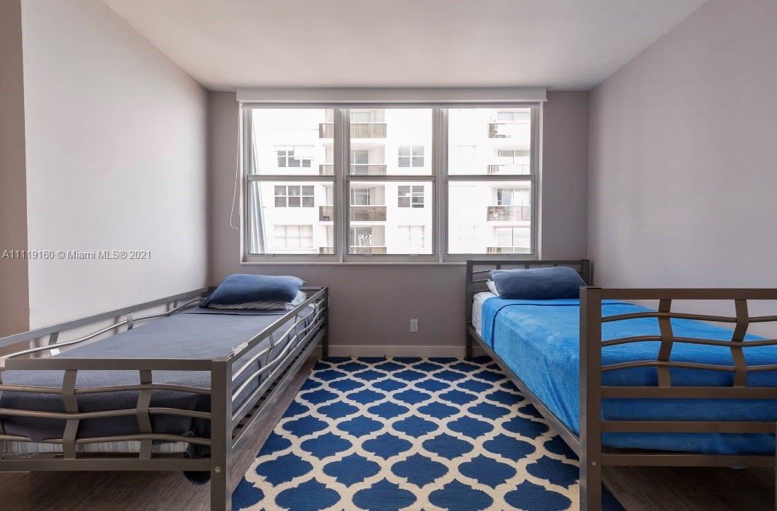 6039 Collins Ave Unit: 817