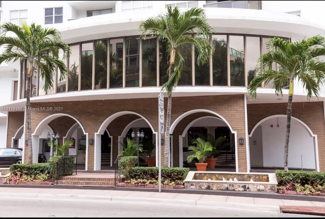 6039 Collins Ave Unit: 817