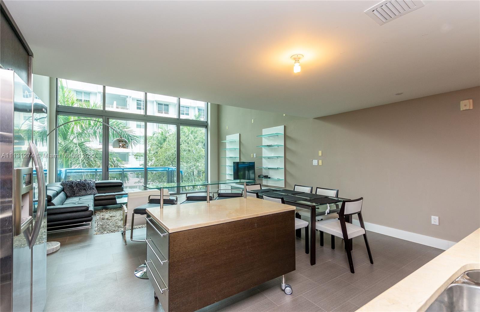6000 Collins Ave Unit: 338