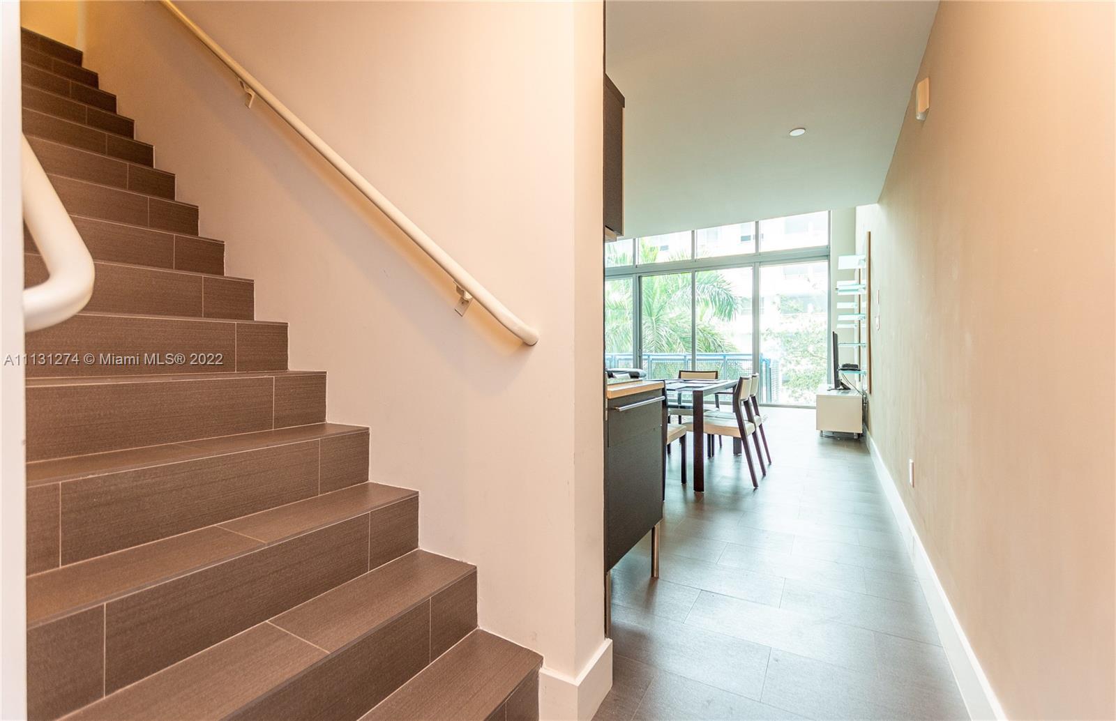 6000 Collins Ave Unit: 338