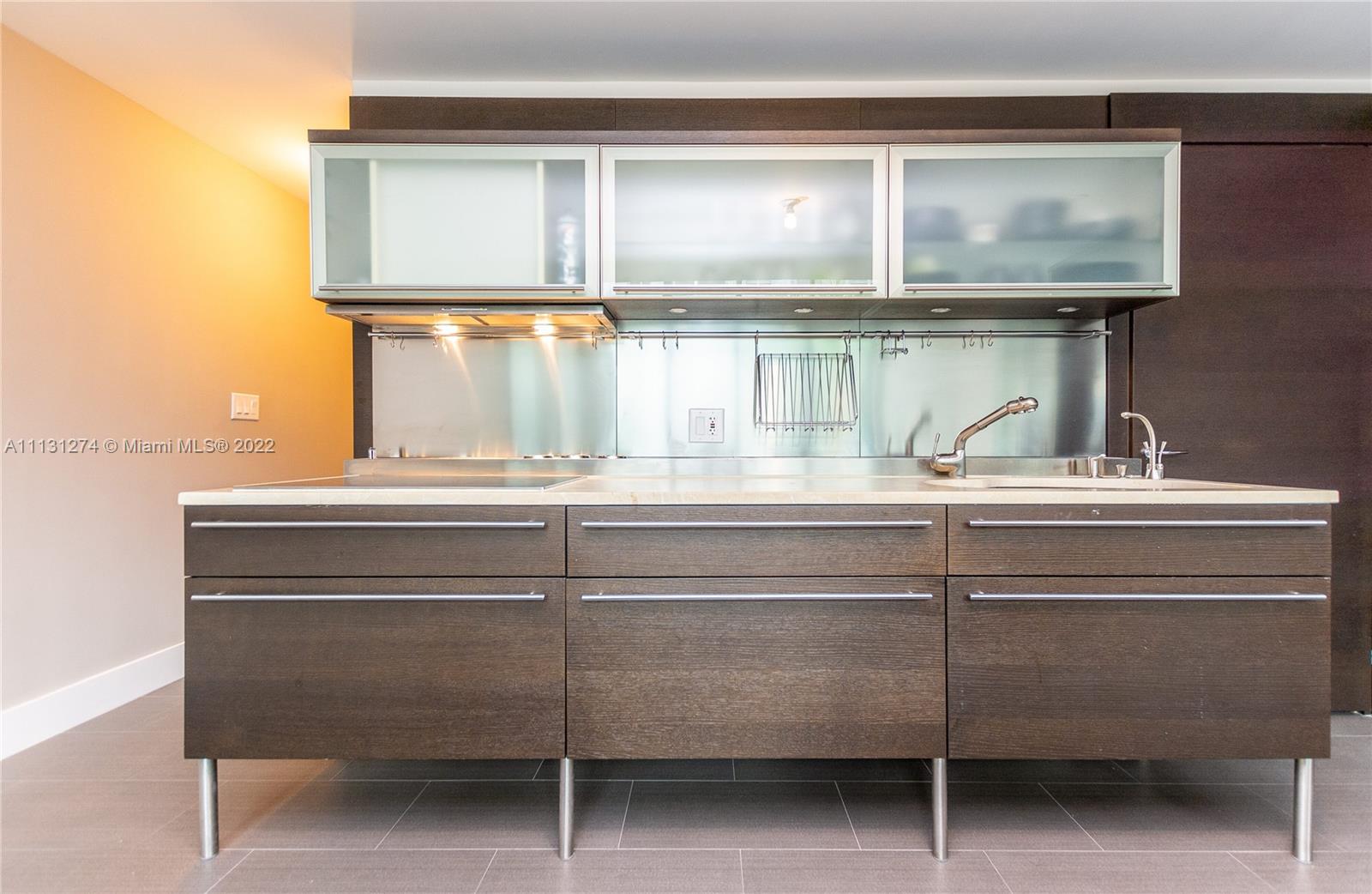 6000 Collins Ave Unit: 338