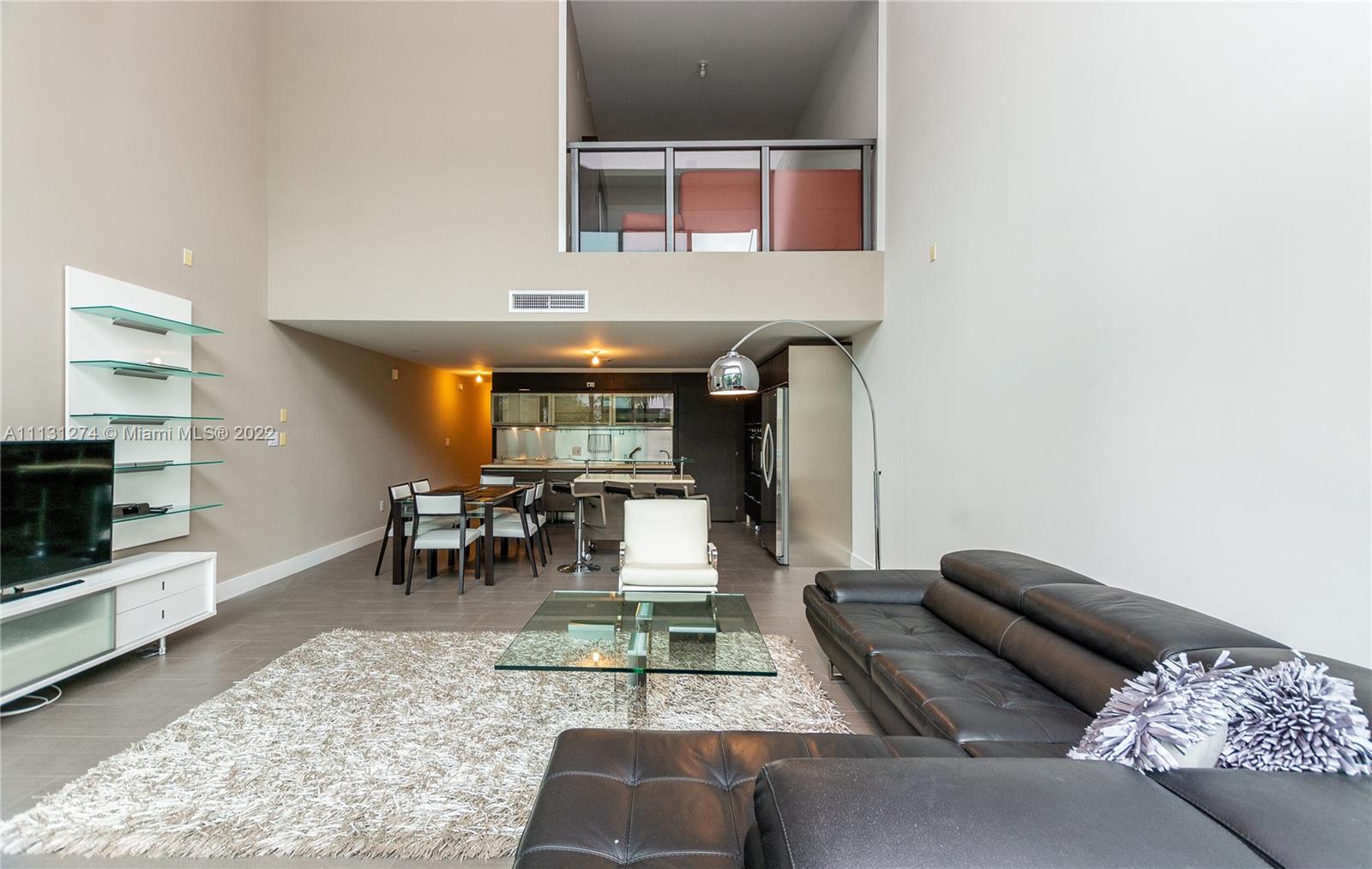 6000 Collins Ave Unit: 338