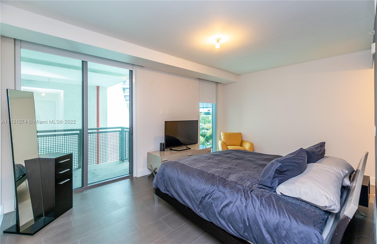 6000 Collins Ave Unit: 338