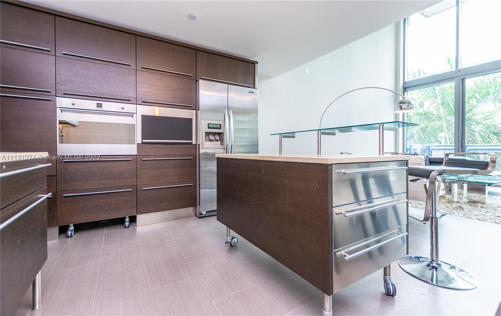 6000 Collins Ave Unit: 338