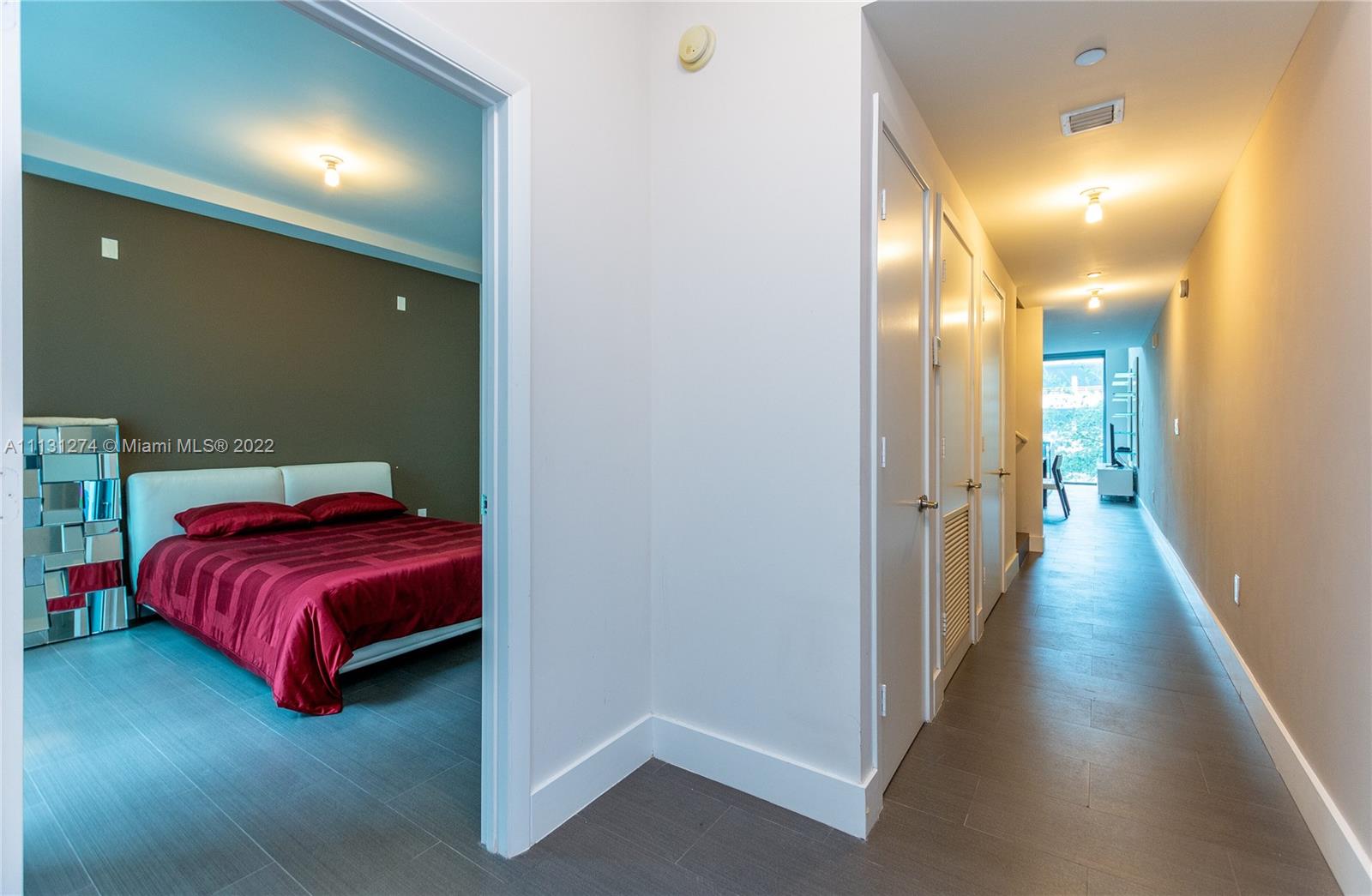 6000 Collins Ave Unit: 338