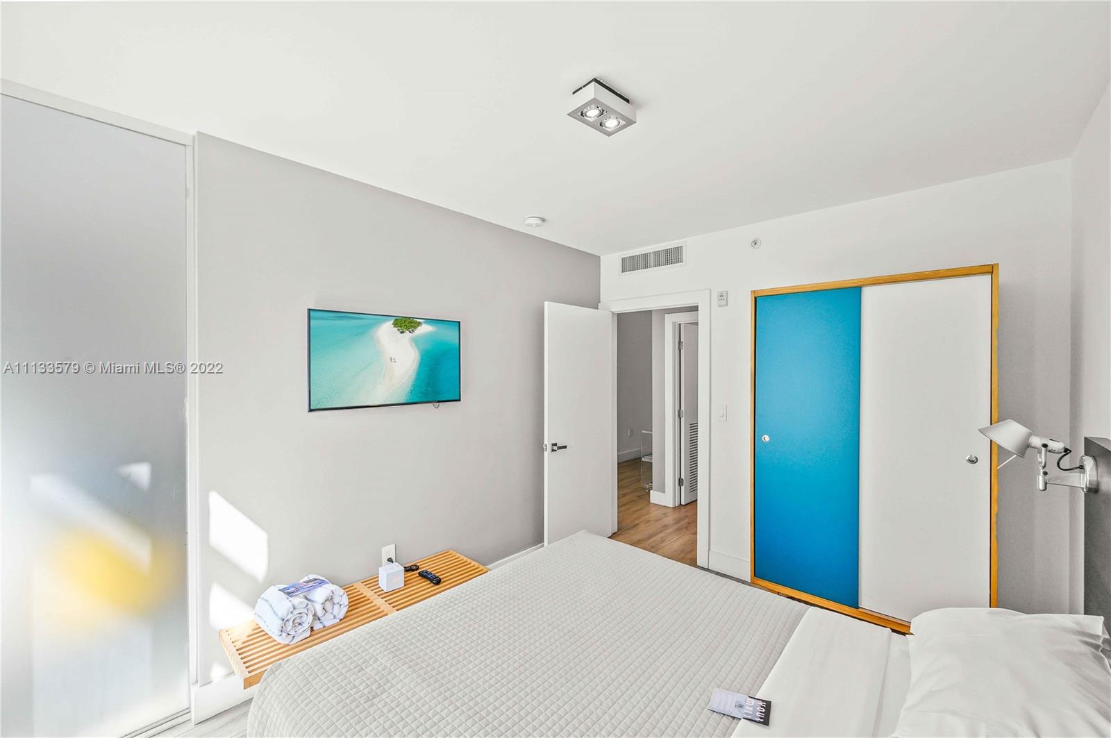 1215 West Ave Unit: 303