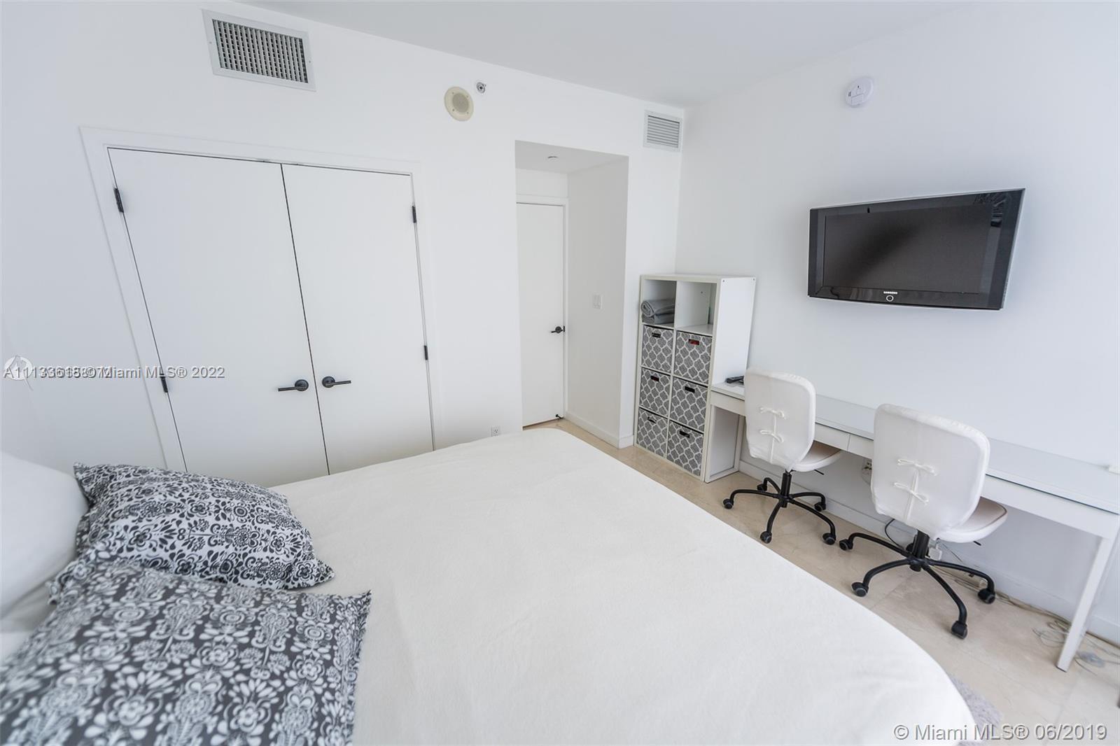6799 Collins Ave Unit: 601