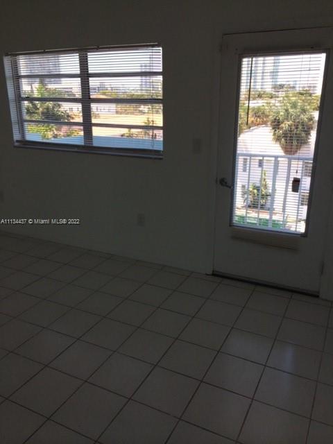 801 Meridian Ave Unit: 5C