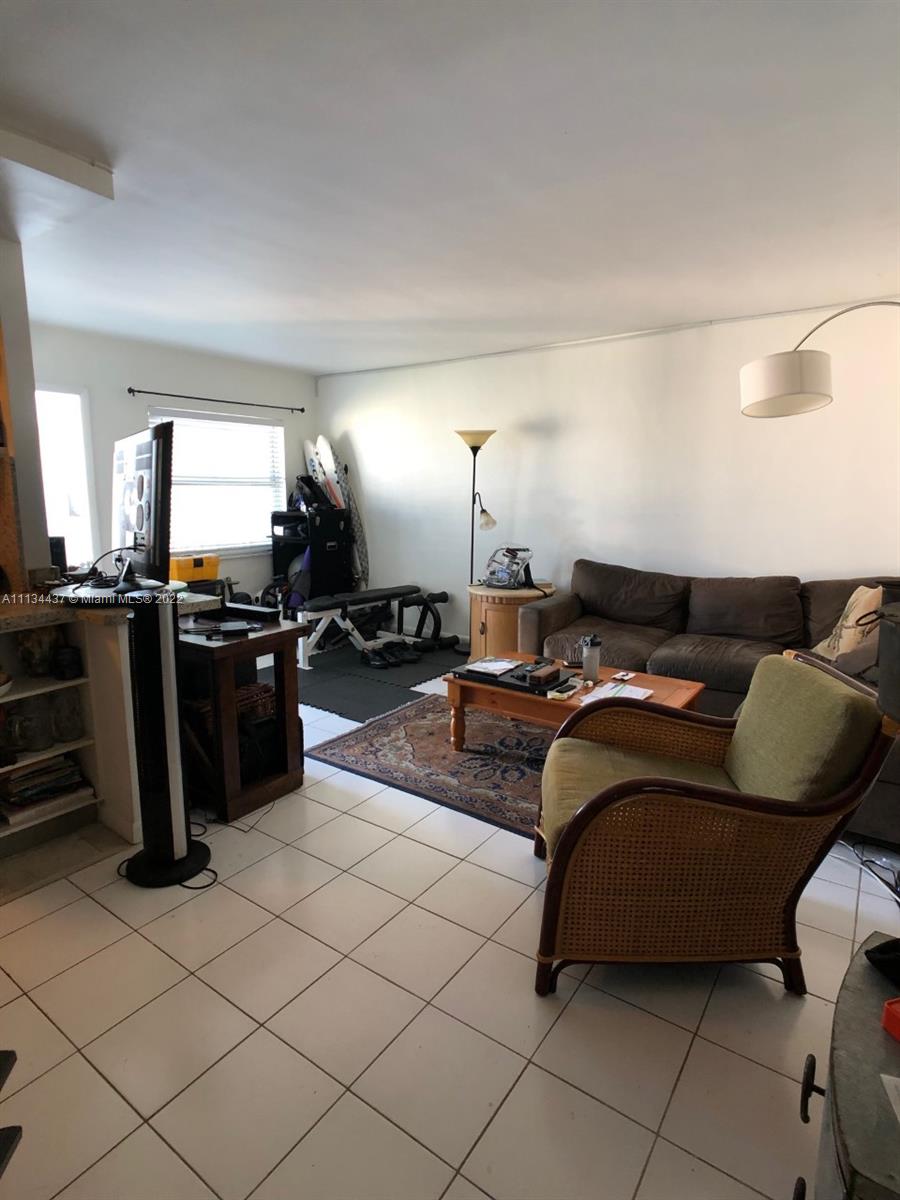 801 Meridian Ave Unit: 5C