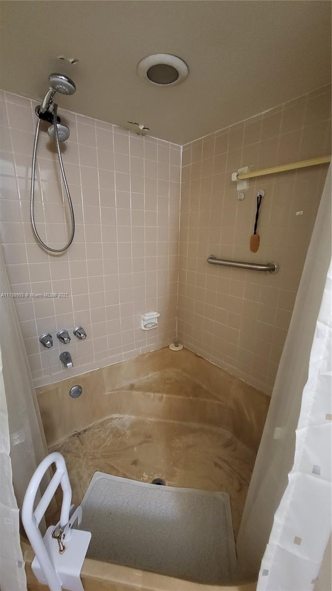 15675 SW 84th Ter Unit: 903