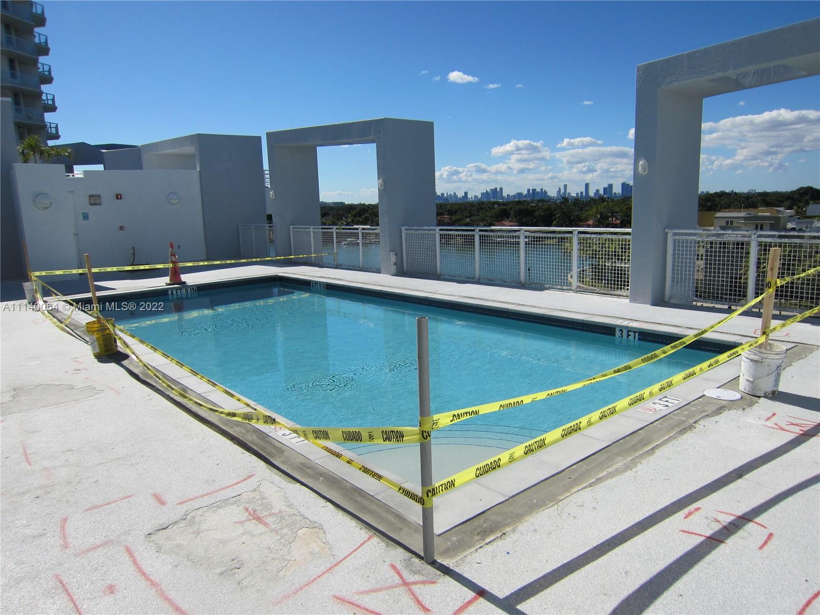 5970 Indian Creek Dr Unit: 402