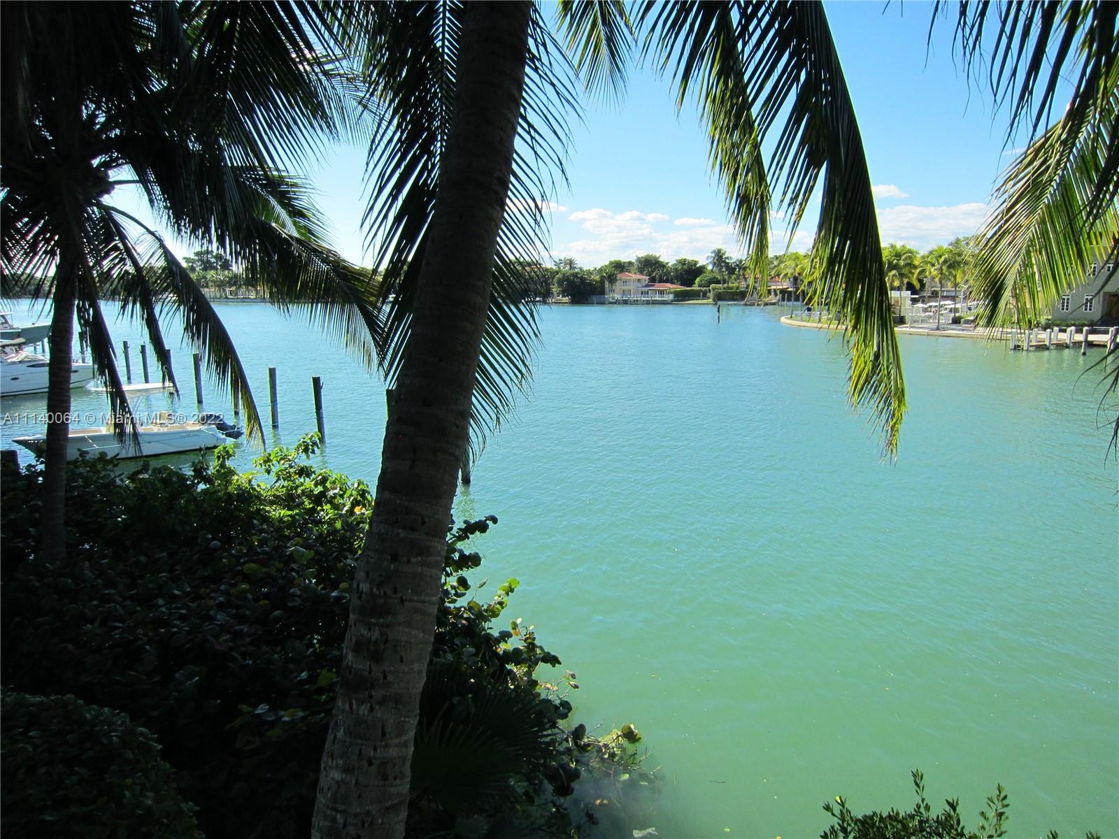 5970 Indian Creek Dr Unit: 402