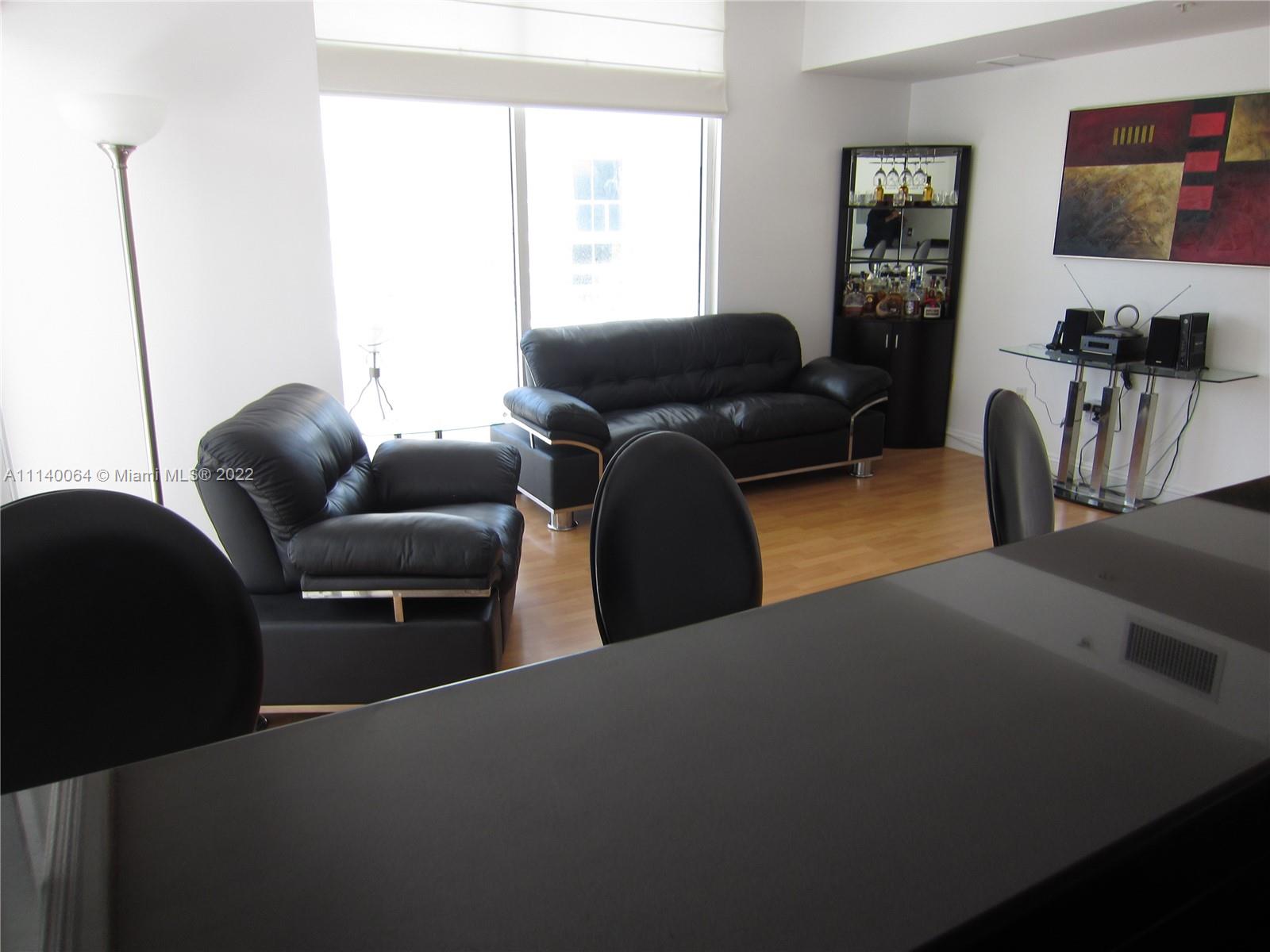 5970 Indian Creek Dr Unit: 402