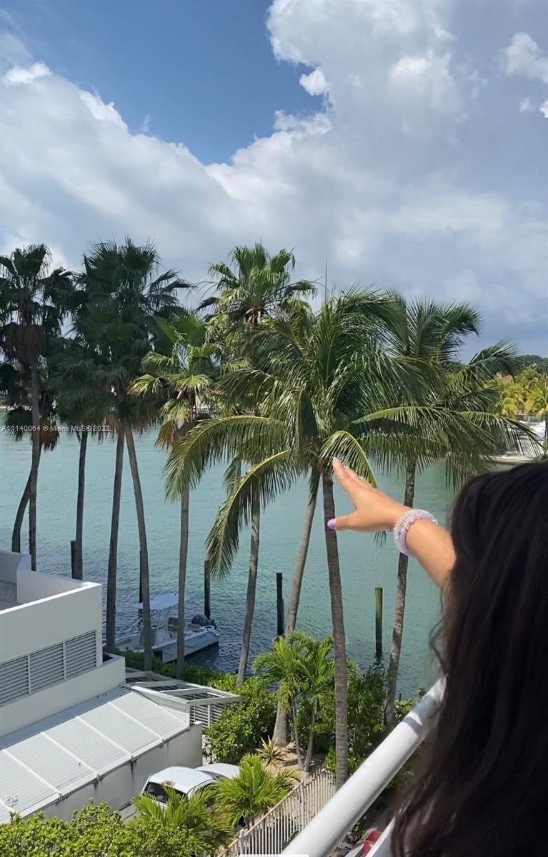 5970 Indian Creek Dr Unit: 402