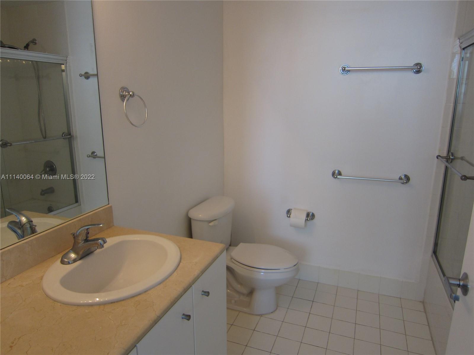 5970 Indian Creek Dr Unit: 402