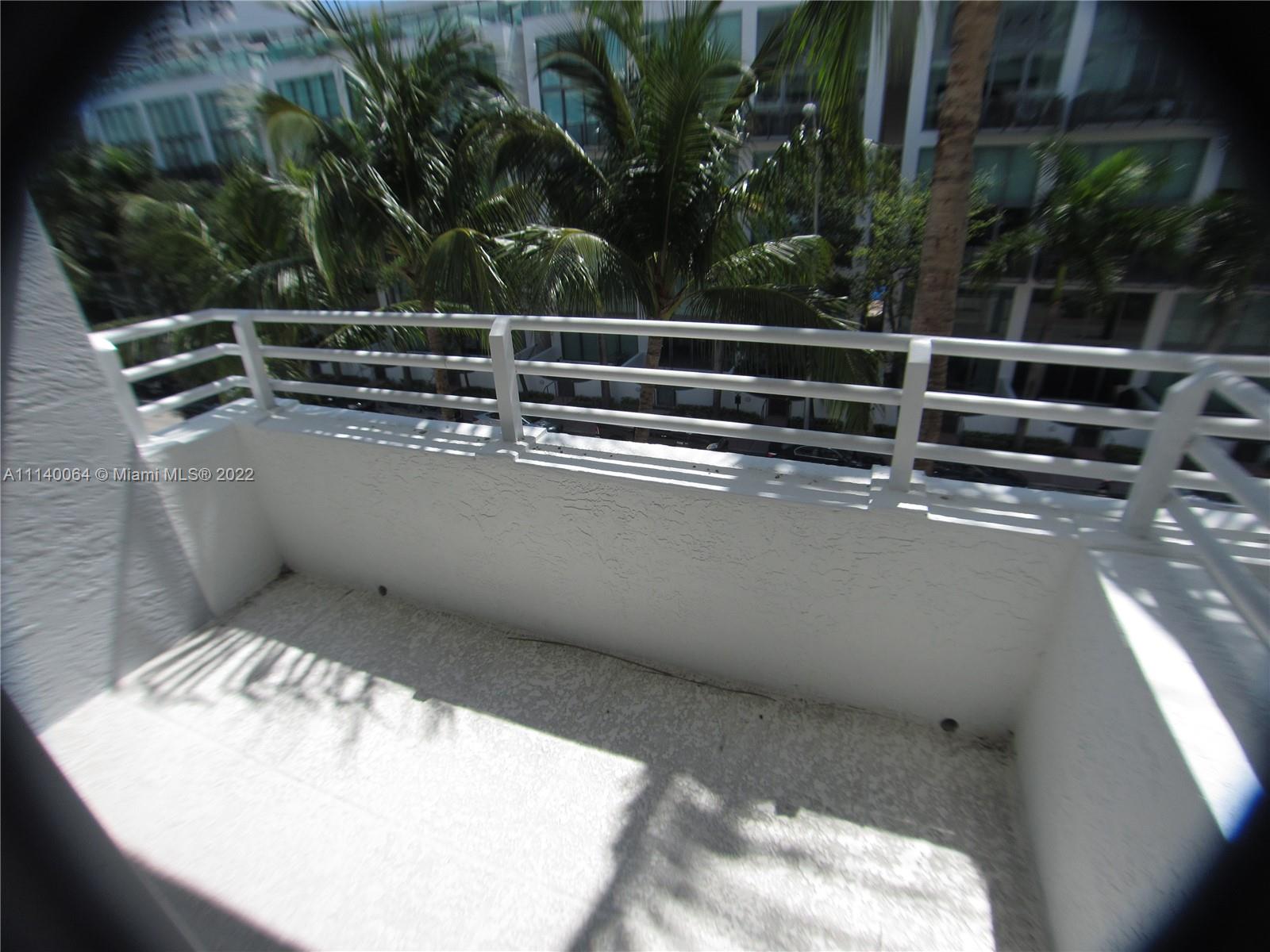 5970 Indian Creek Dr Unit: 402