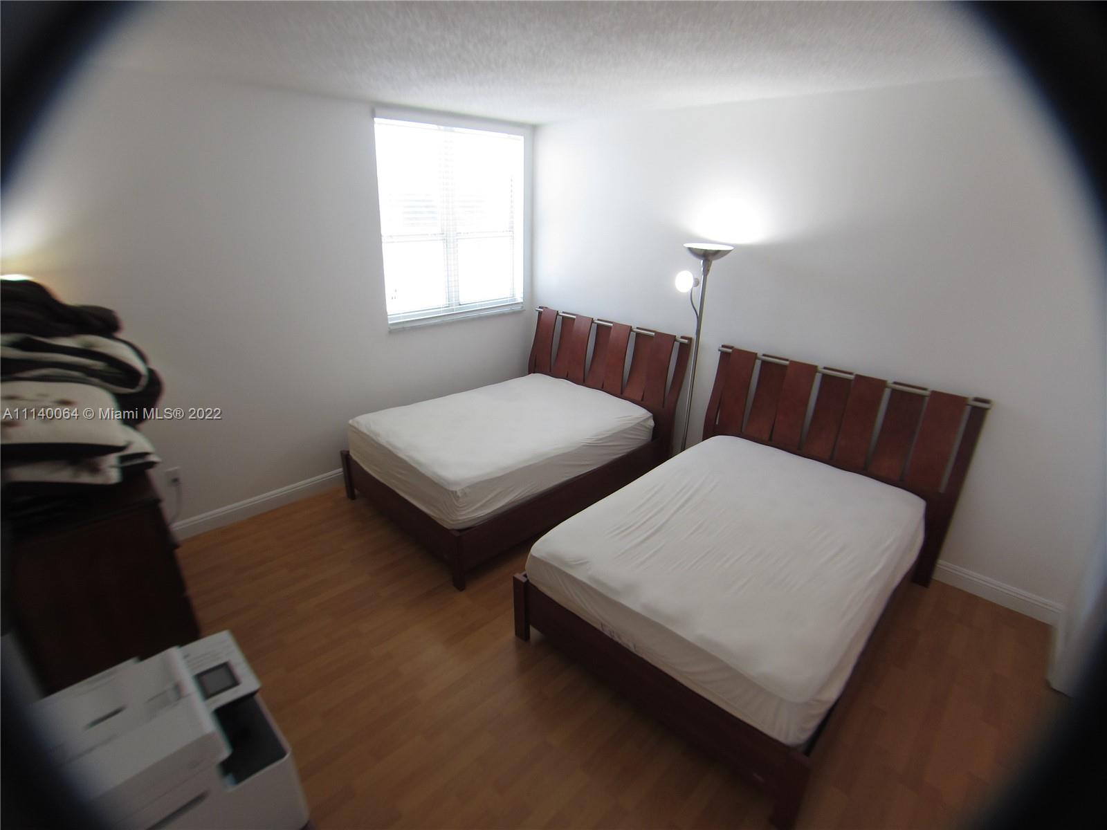 5970 Indian Creek Dr Unit: 402