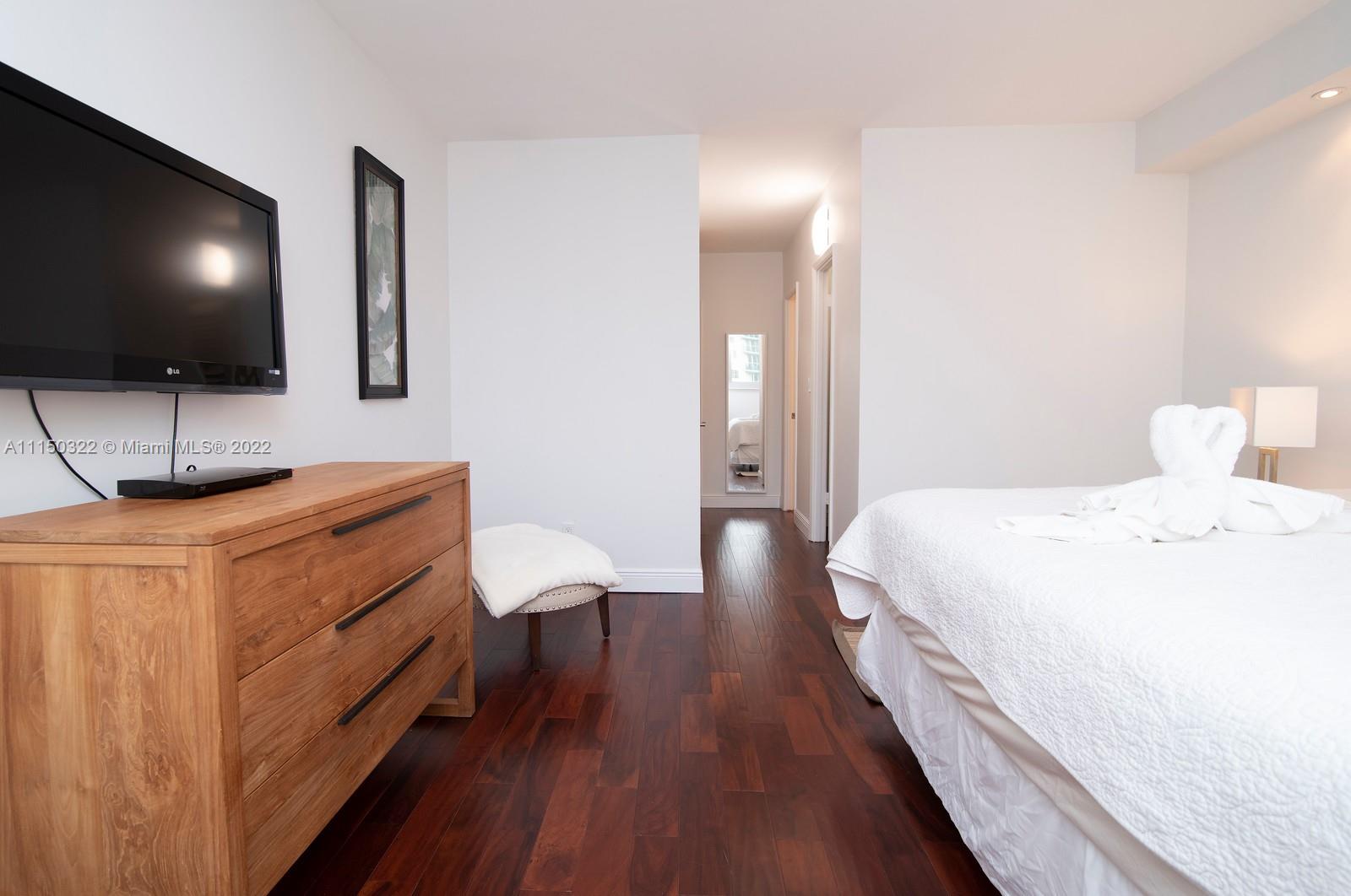 19380 Collins Ave Unit: 1108