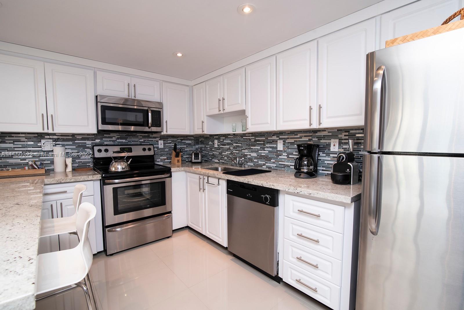 19380 Collins Ave Unit: 1108