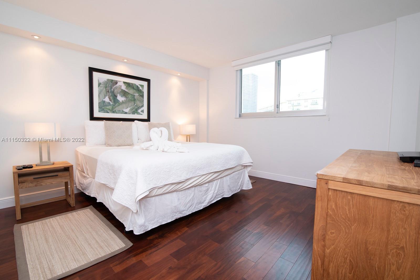 19380 Collins Ave Unit: 1108