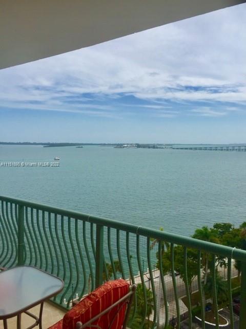 1408 Brickell Bay Dr Unit: 1208