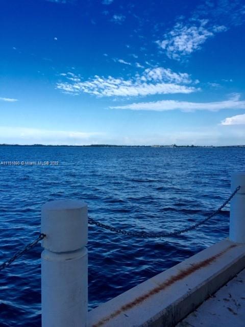 1408 Brickell Bay Dr Unit: 1208