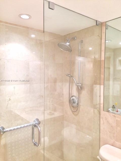1408 Brickell Bay Dr Unit: 1208