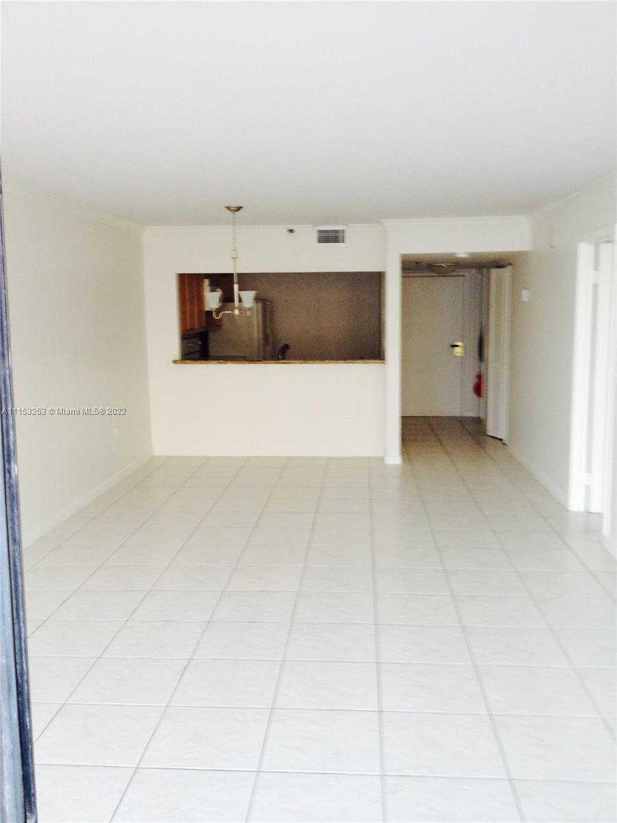 555 NE 15th St Unit: 31F