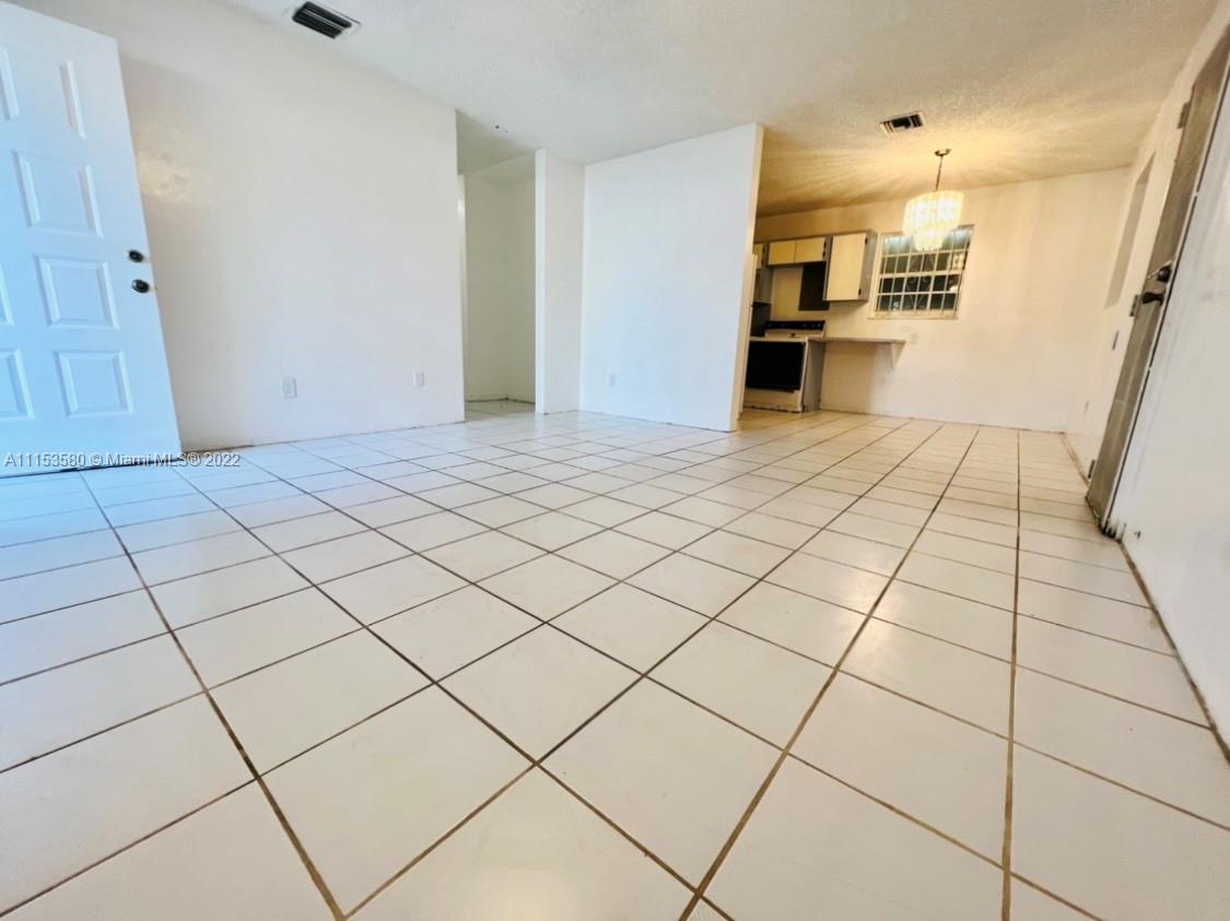 14800 SW 104th Ave