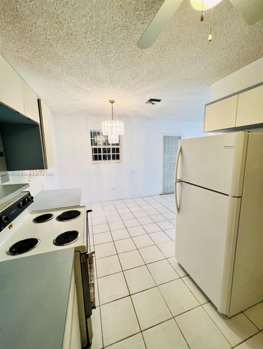14800 SW 104th Ave