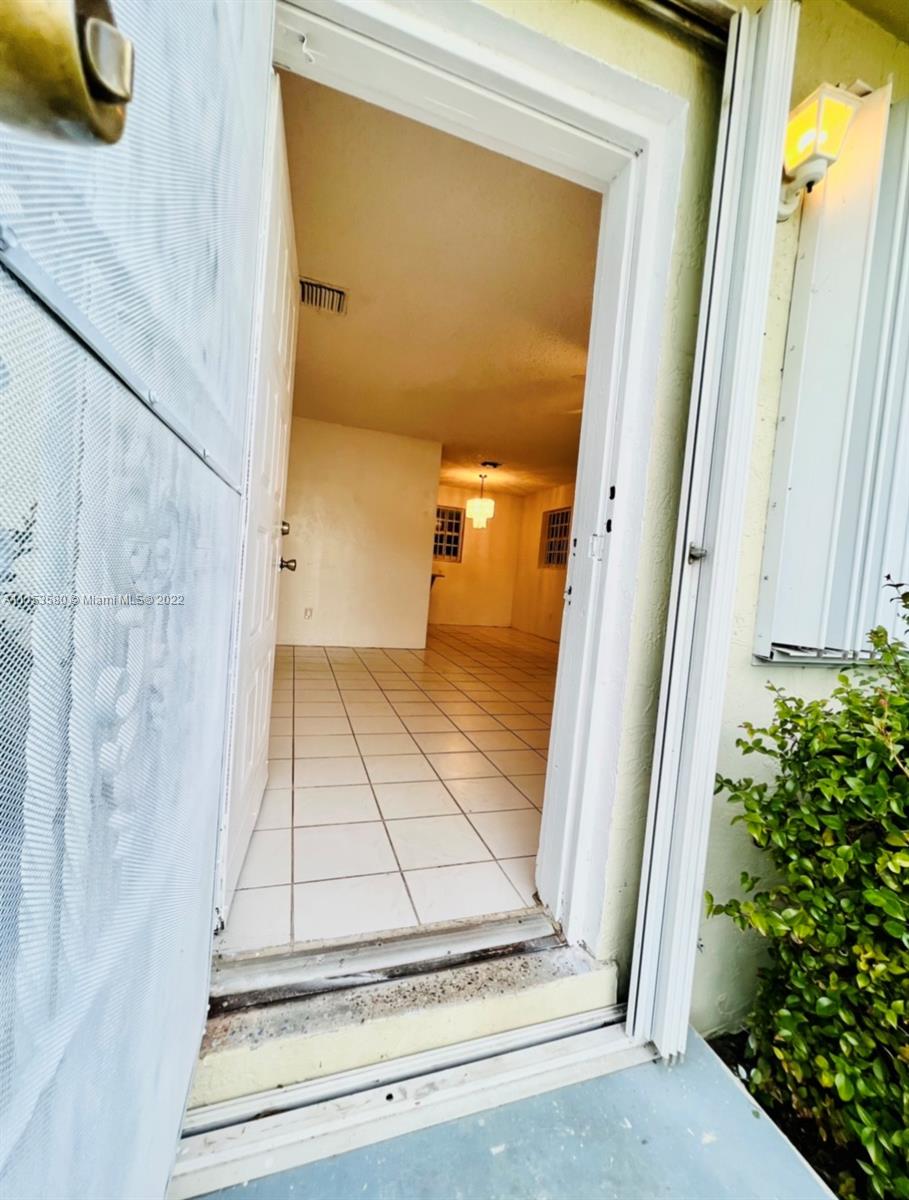 14800 SW 104th Ave