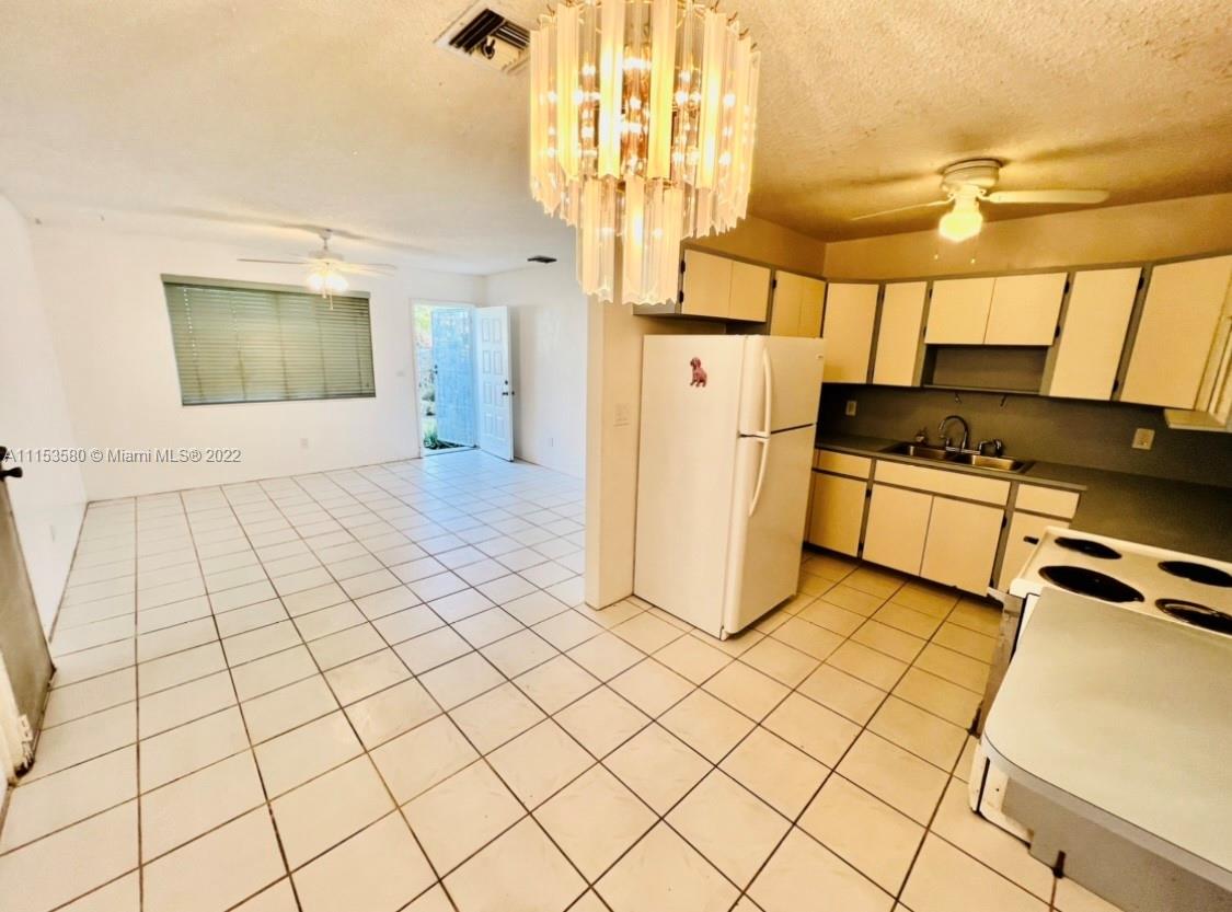 14800 SW 104th Ave