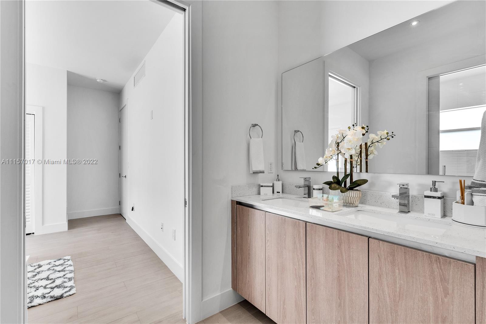 3330 SW 28 Ter Unit: 3330
