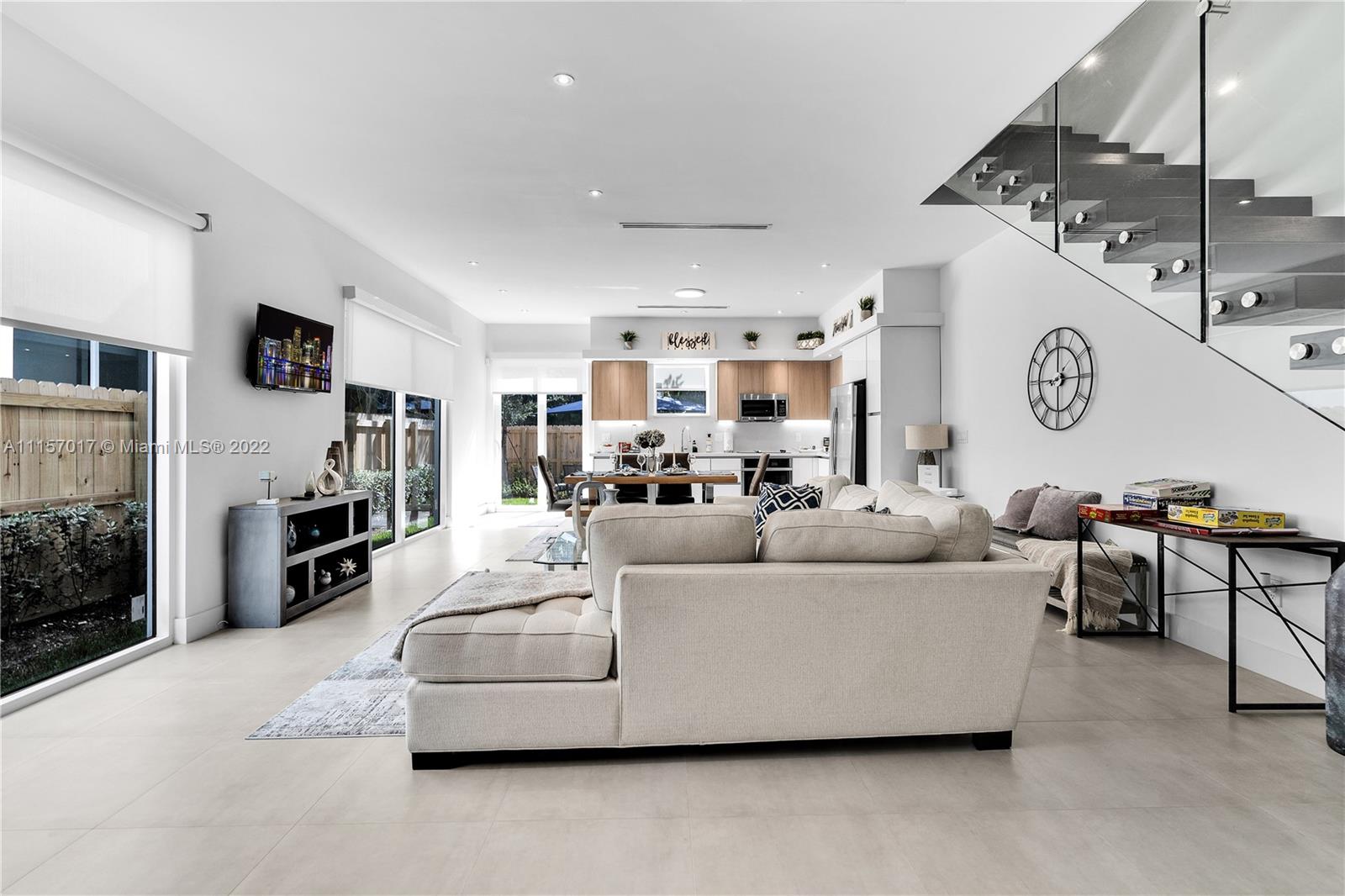 3330 SW 28 Ter Unit: 3330