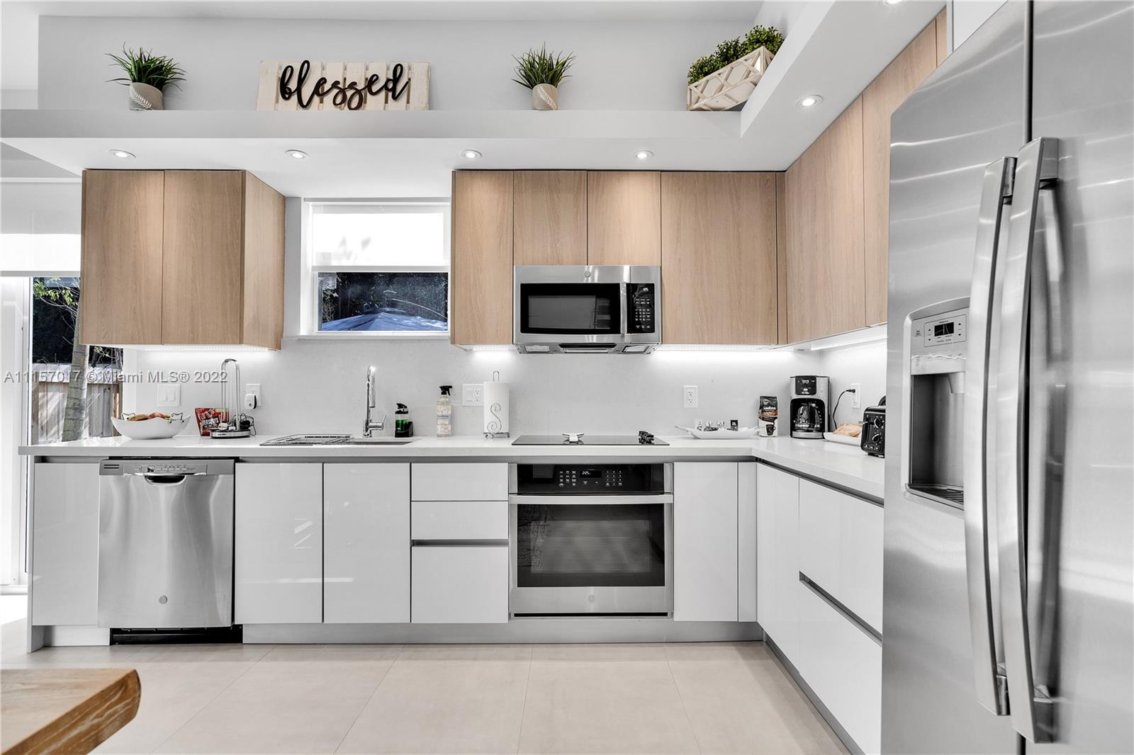 3330 SW 28 Ter Unit: 3330