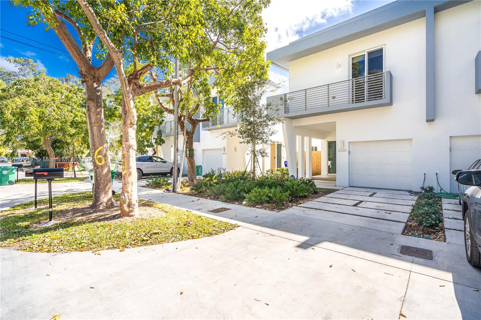 3330 SW 28 Ter Unit: 3330