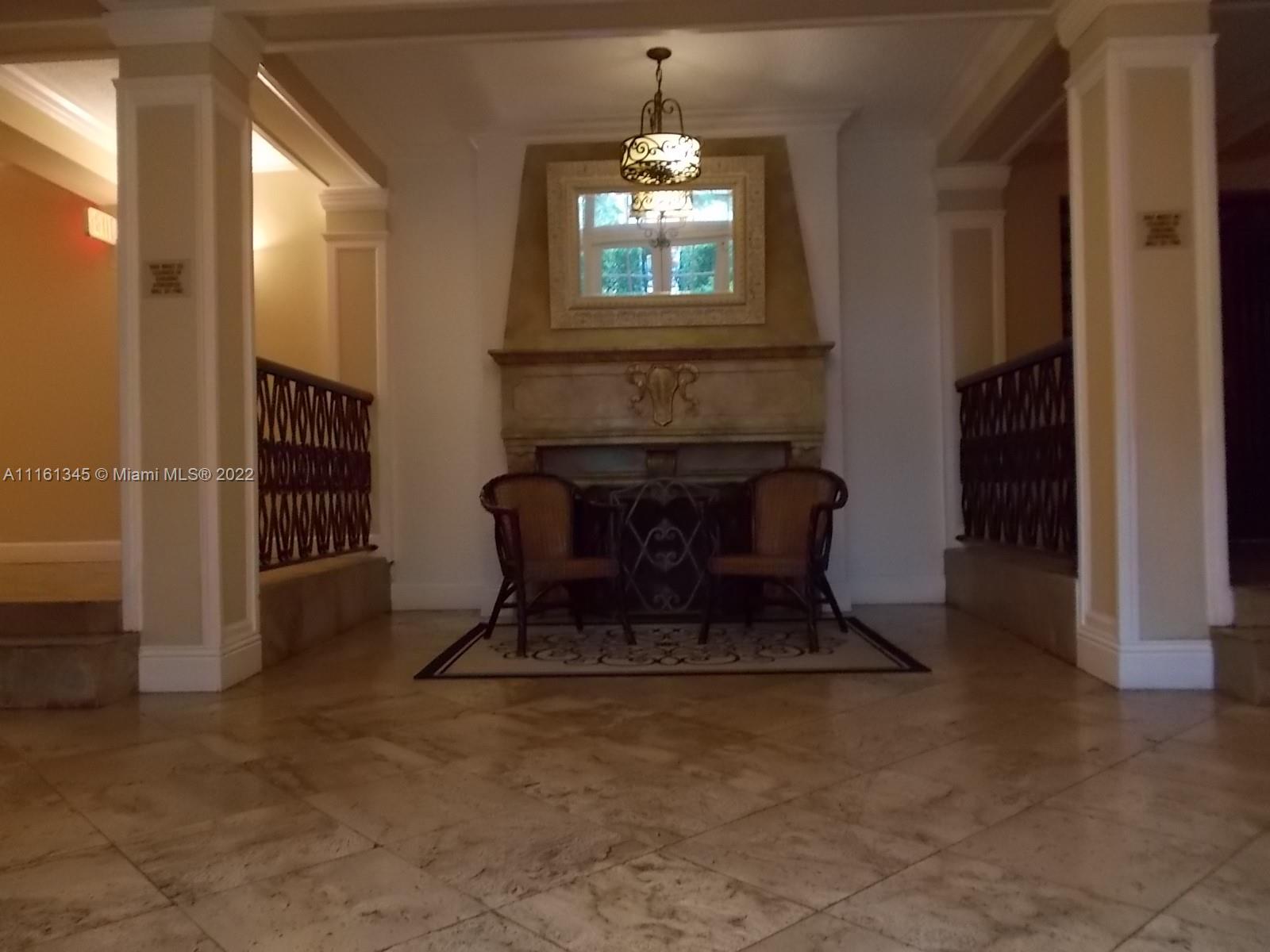 536 14th St Unit: 106