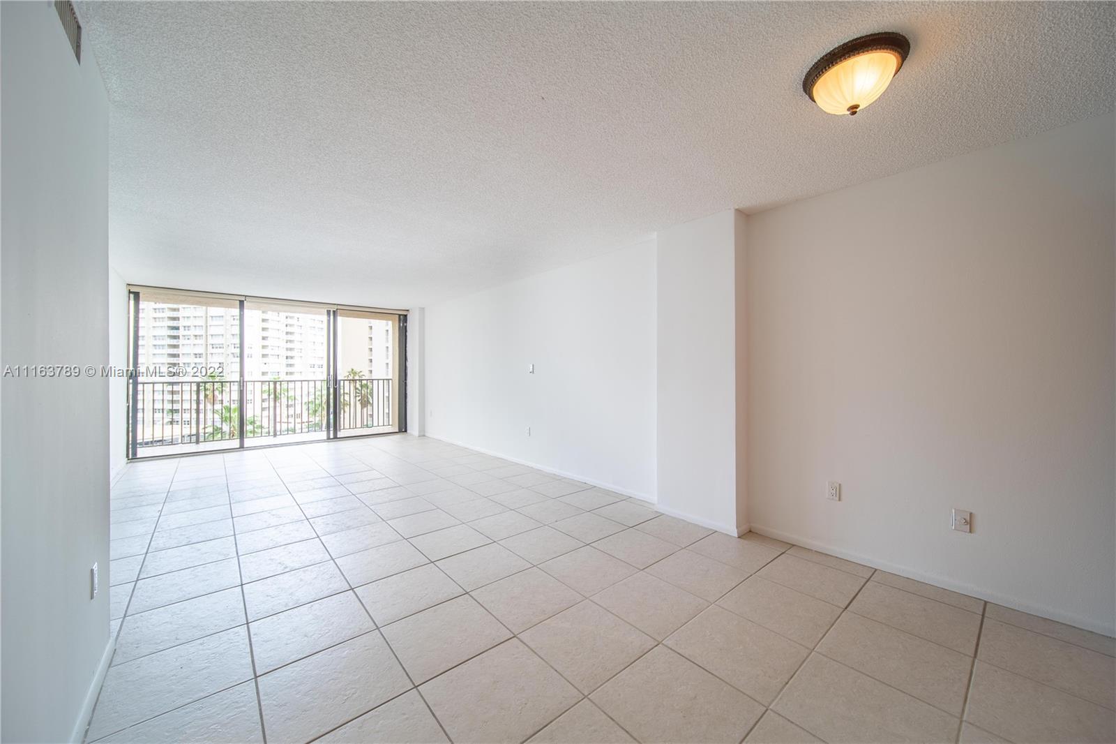 1450 Brickell Bay Dr Unit: 611