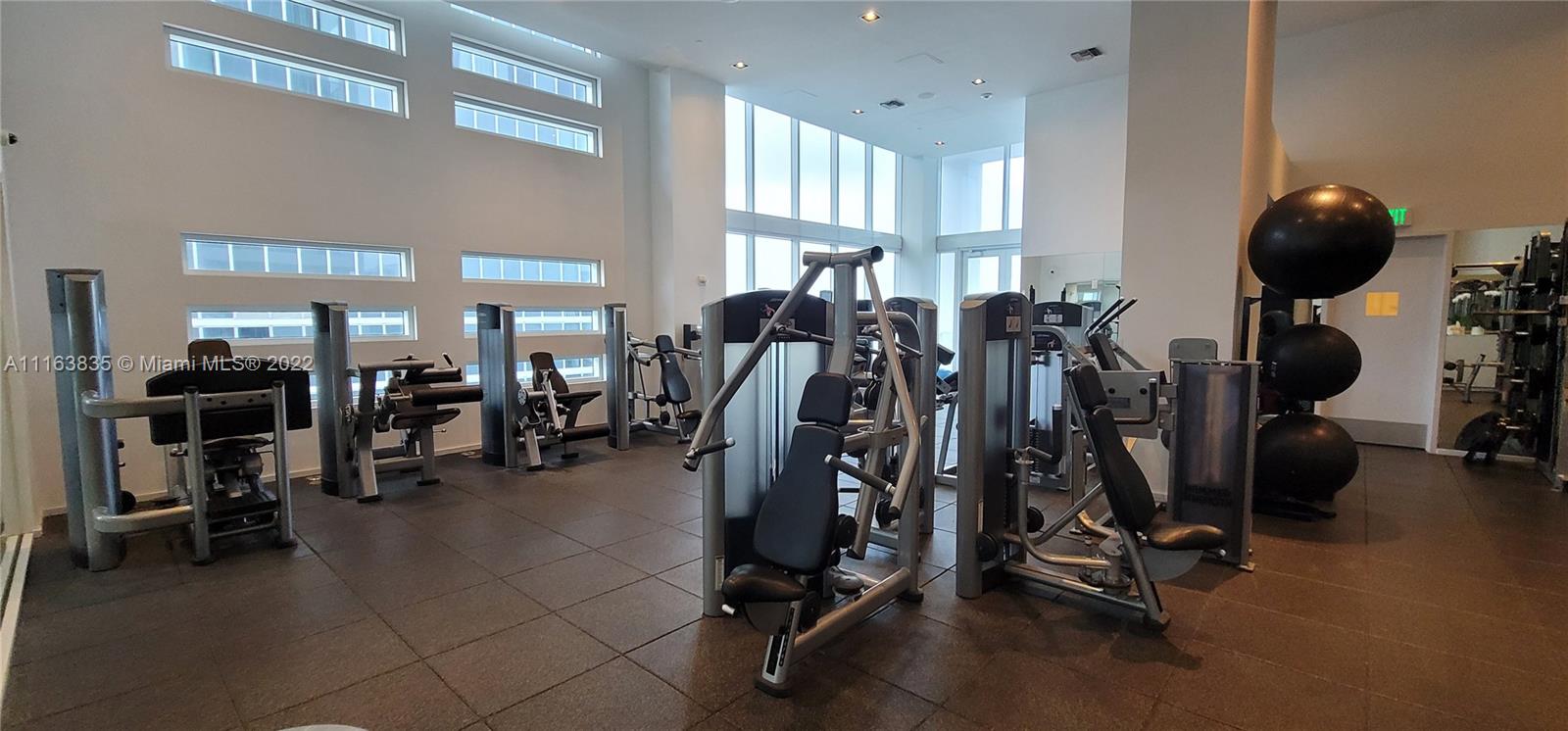 1040 Biscayne Blvd Unit: 2207
