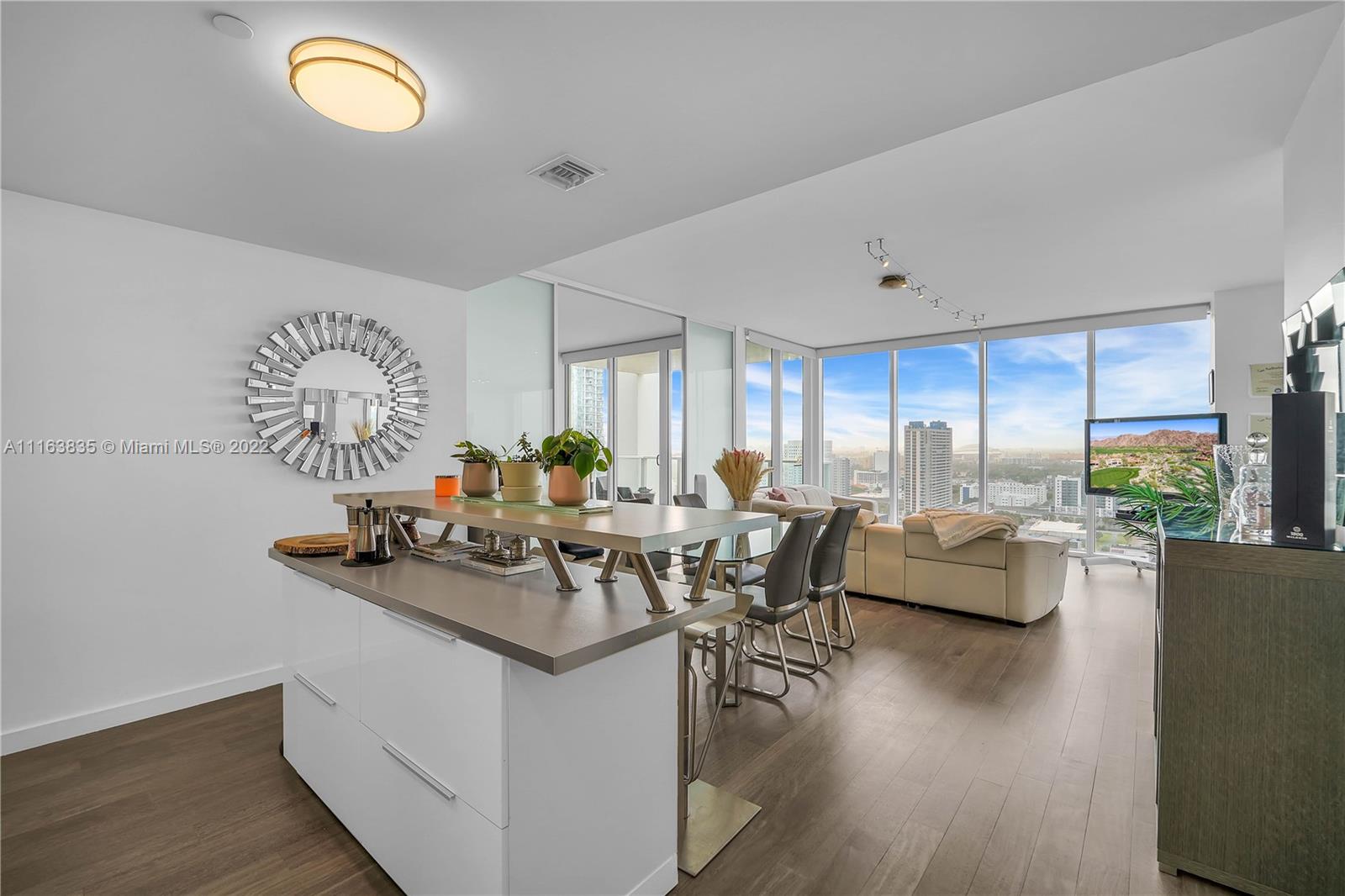 1040 Biscayne Blvd Unit: 2207