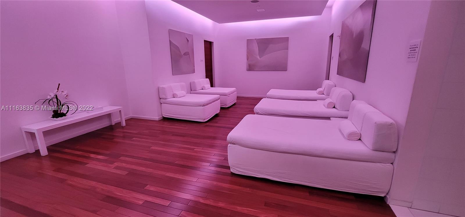 1040 Biscayne Blvd Unit: 2207