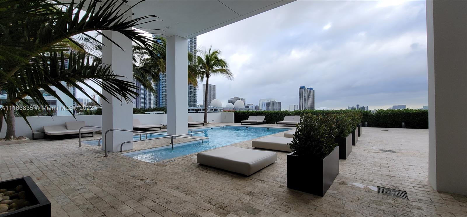 1040 Biscayne Blvd Unit: 2207